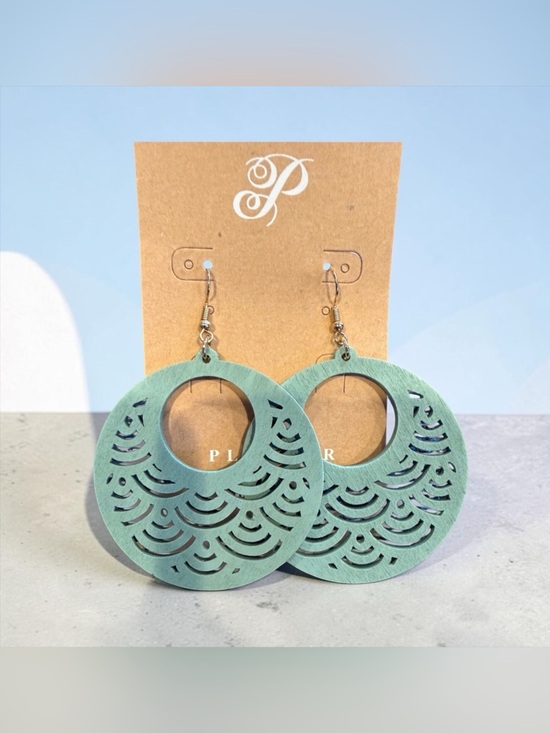 Plunder Jewelry - Plunder Teal Cutout Circle Drop Earrings